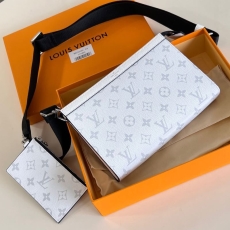 LV Clutch Bags